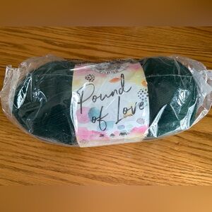Lion Brand Pound of Love Yarn in Dark Green